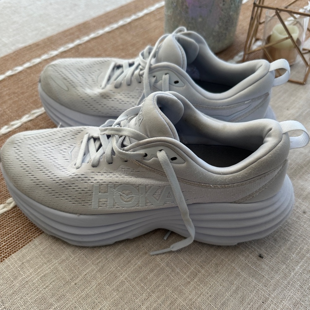 Hoka Bondi 8